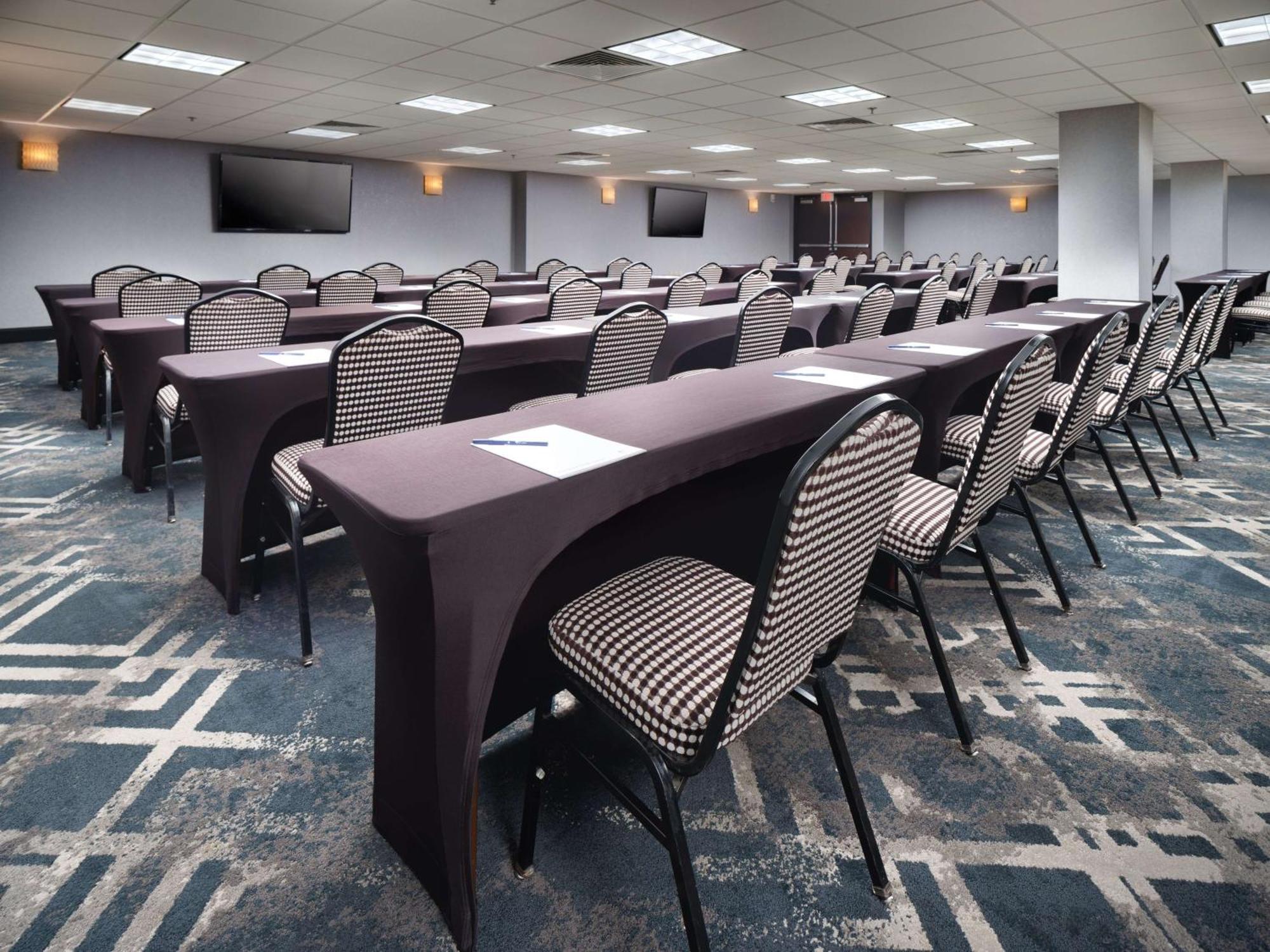 Doubletree By Hilton Hotel Chattanooga Downtown Extérieur photo