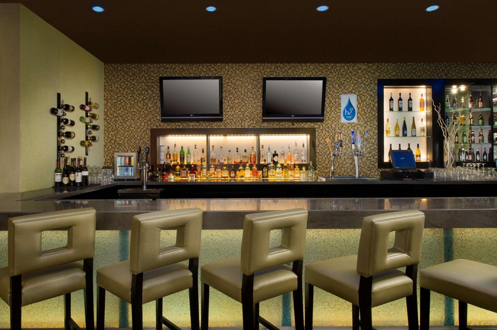 Doubletree By Hilton Hotel Chattanooga Downtown Extérieur photo